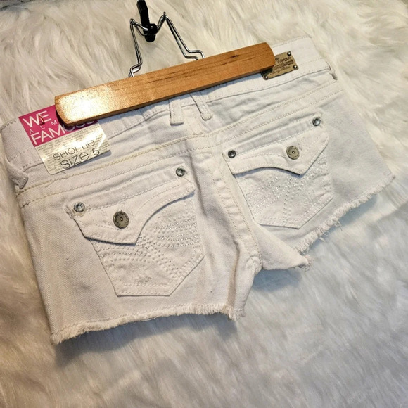 Almost Famous Shortie Boho Denim Shorts - Picture 3 of 7